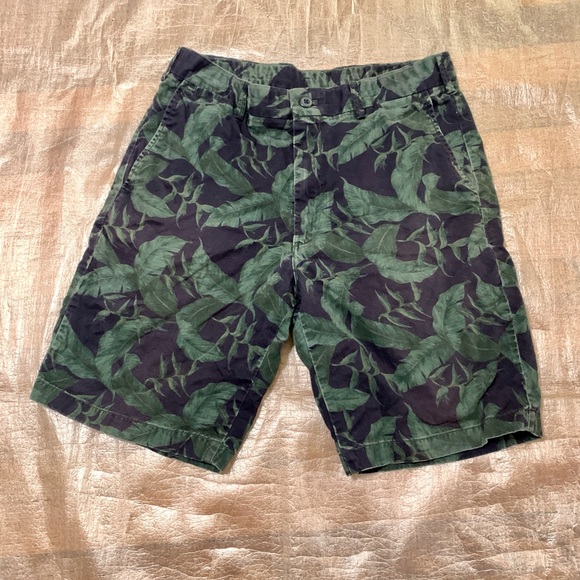 Lot of 2 Khaki Shorts Men’s - Picture 6 of 8